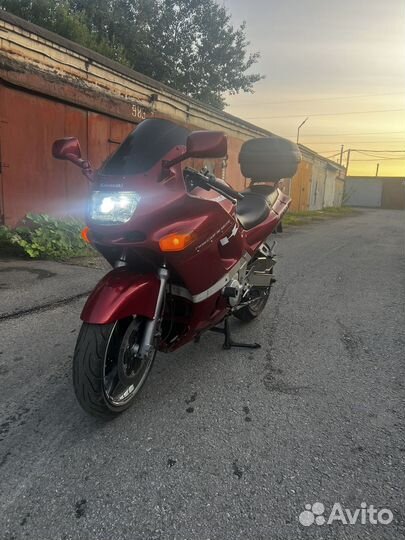 Kawasaki ZZR400-2
