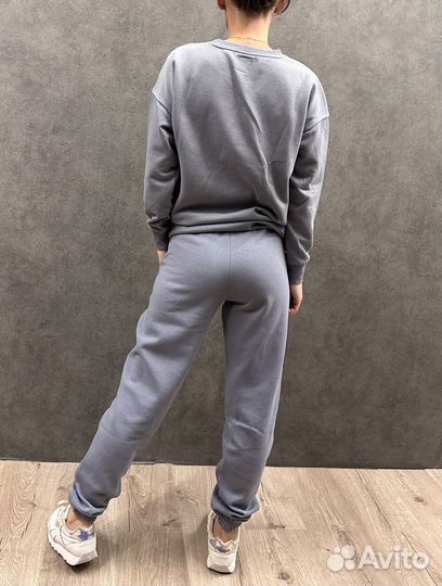 Трикотажный костюм