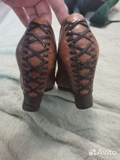 Туфли женские натуральная кожа 37-38р