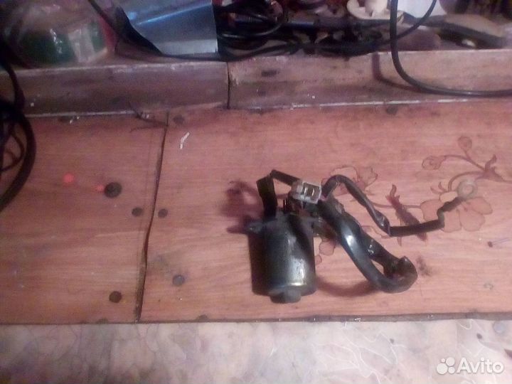 Лапка кик-стартера,для скутера,и другие запчасти