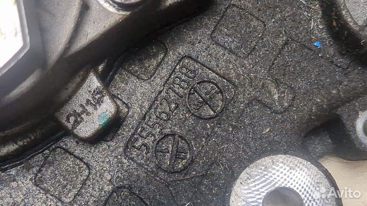 Насос масляный Opel Astra J, 2011