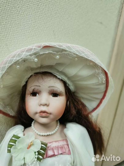Кукла фарфоровая декор. RF Collection, высота 42см