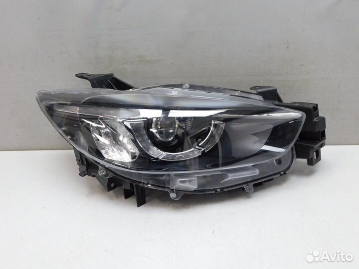 Фара правая Mazda CX-5