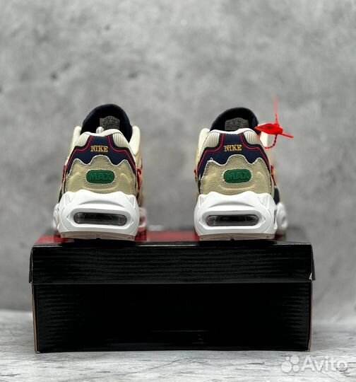 Кроссовки nike AIR MAX