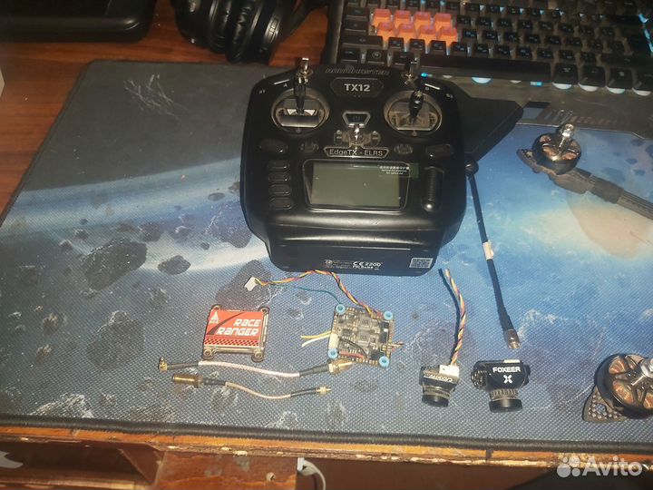 Запчасти на дрон,и пульт