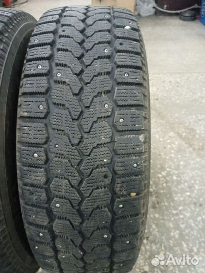 Yokohama Ice Guard F700Z 195/65 R15