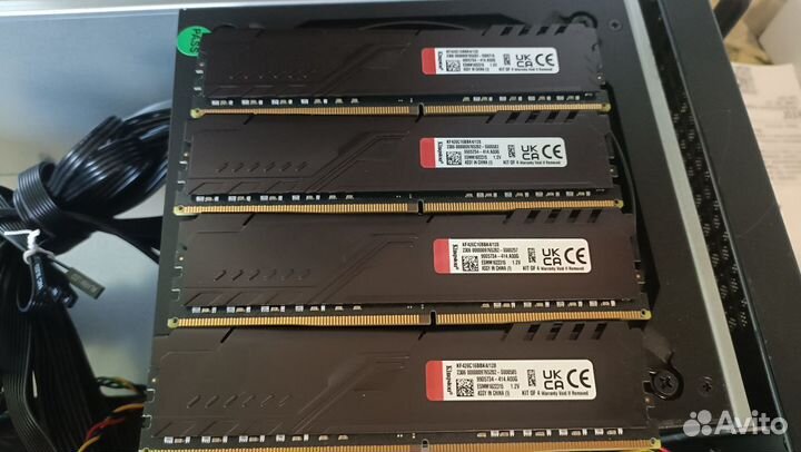 Kingston DDR4 128Gb fury (KF426C16BBK4/128)