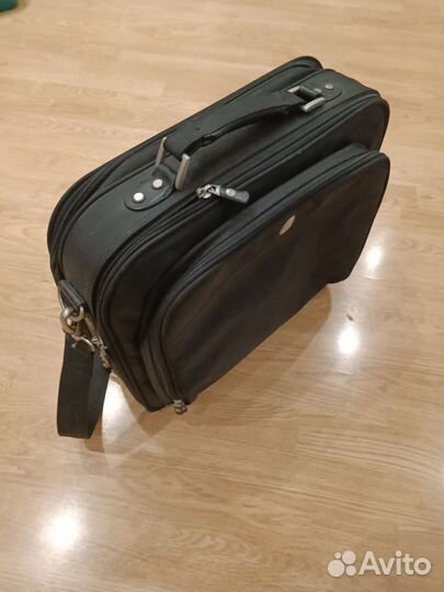 Чемодан для ноутбука