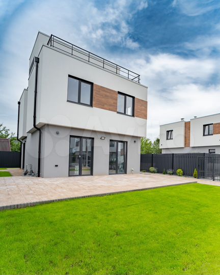 Дом 121 м² на участке 3,5 сот.