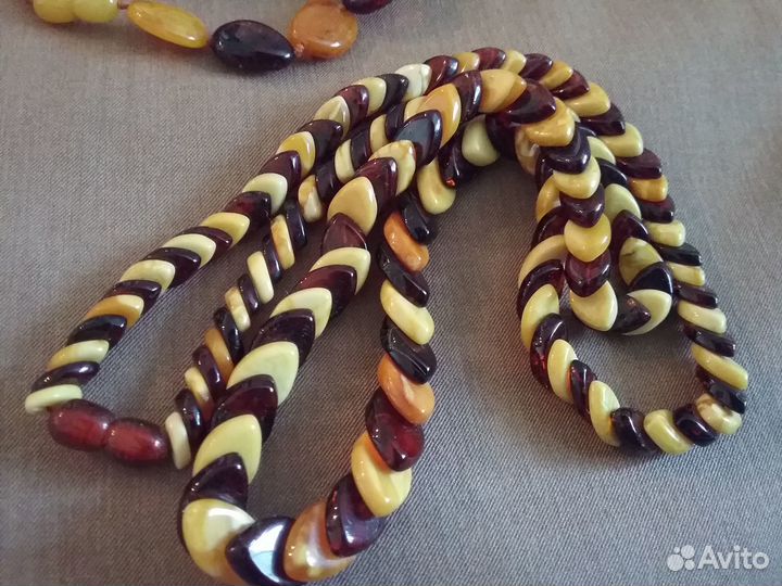 Натуральный янтарь изделия