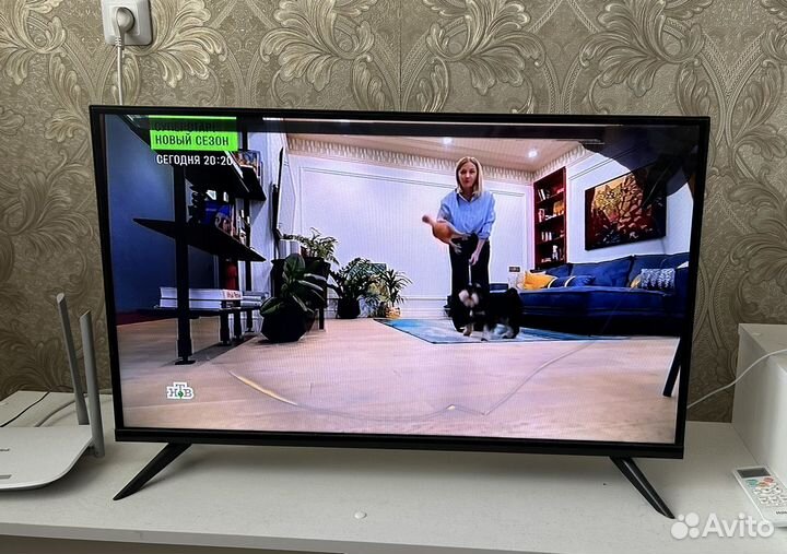 Телевизор SMART tv 32 дюйма