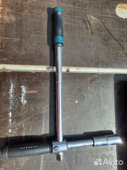 Продам ключ балонный