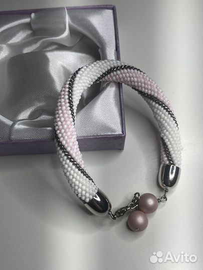 Браслет из бисера