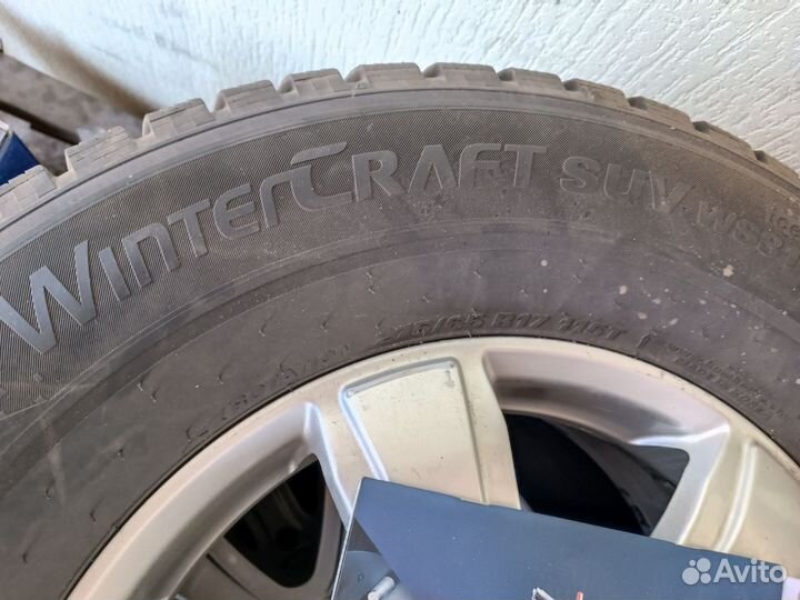 Kumho WinterCraft SUV Ice WS31 275/65 R17