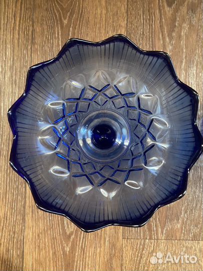 Ваза для фруктов на ножке цветное стекло СССР