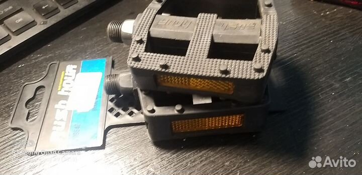 Педали для детского велосипеда