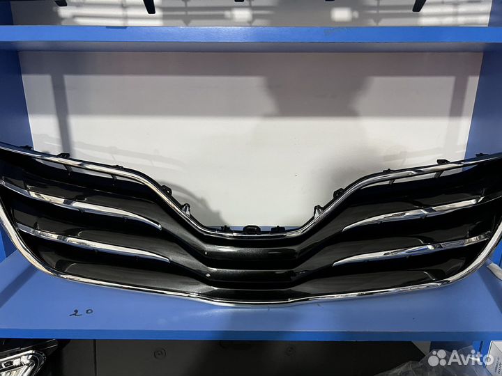 Решетка Радиатора Toyota Camry v40 v45