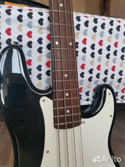 Бас гитара fender squier precission affinity