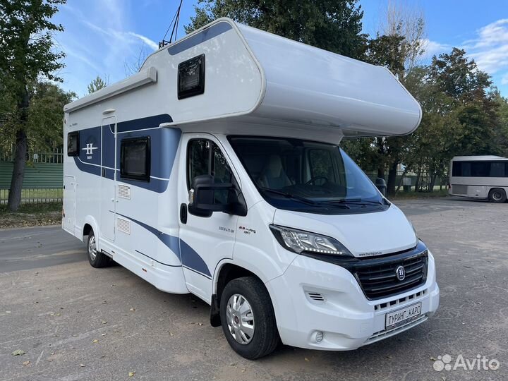 Полуинтегрированный Hobby Siesta, 2017