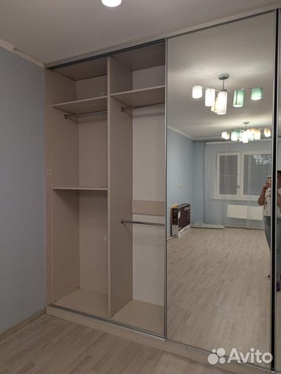 Шкаф купе с зеркалом на заказ