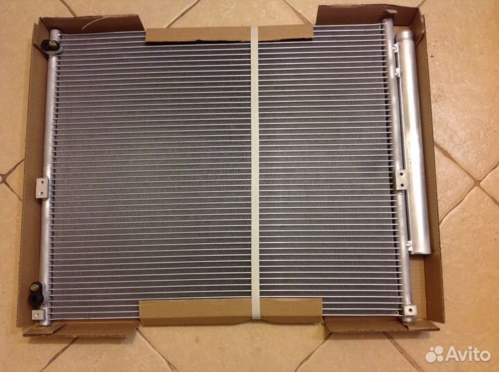 Радиатор кондиционера Toyota Prado