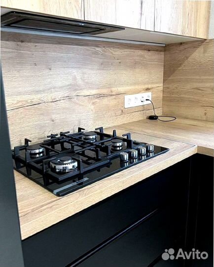 Кухонные гарнитуры новые Легенда