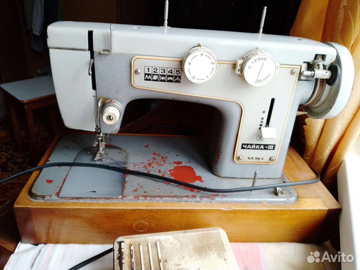 Швейная машина Чайка 3