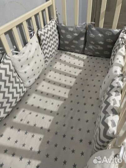 Кровать детская с маятником бу