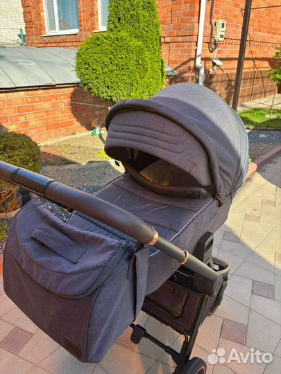 Детская коляска Carrello Epica 2в1