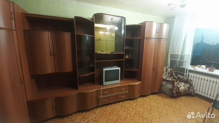 Тумба под телевизор