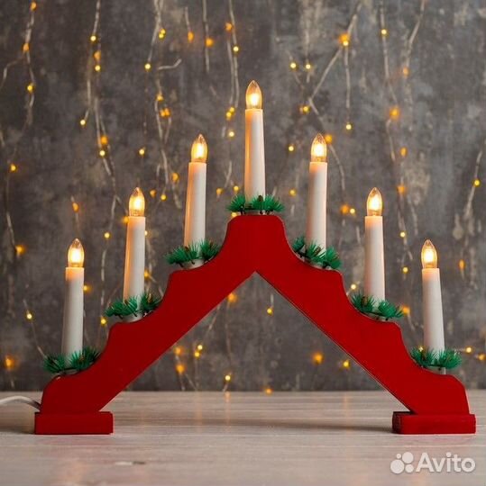 Рождественская горка со свечами