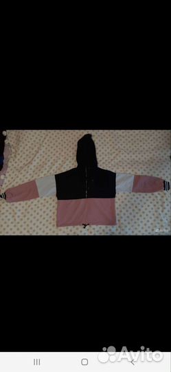 Спортивный костюм женский