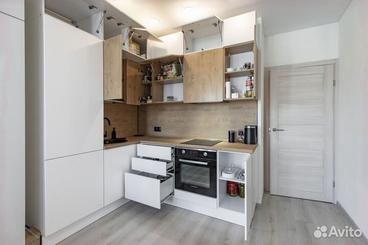 Кухня новая