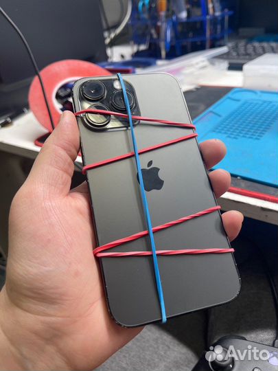 Замена заднего стекла iPhone