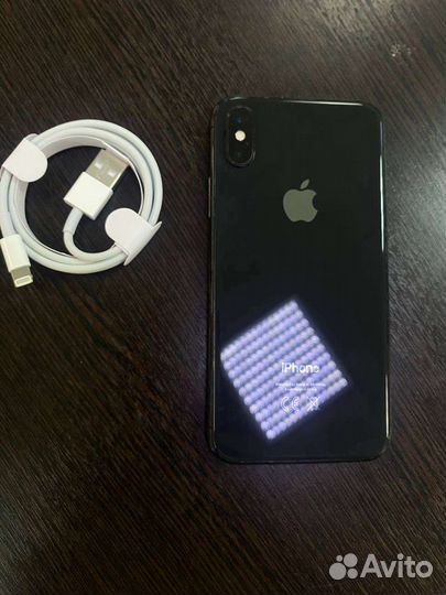 Телефон iPhone Х 64 RU/A