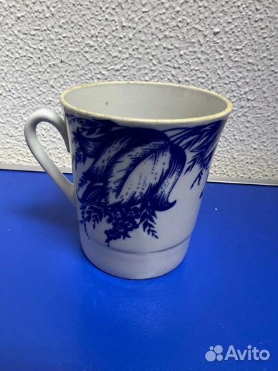 Фарфоровая кружка чашка Синие Тюльпаны лфз