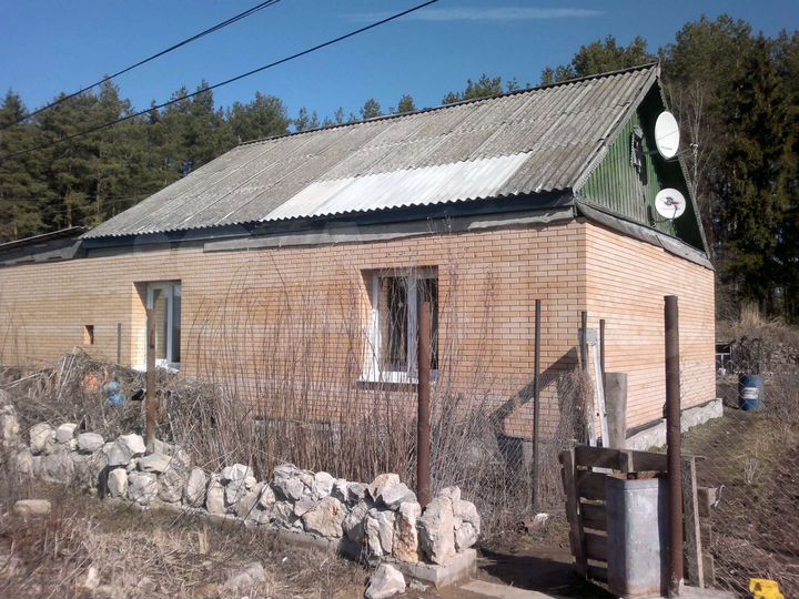 Дом 80 м² на участке 12 сот.