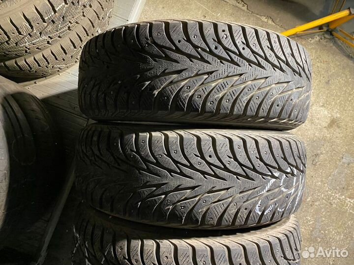 Yokohama Ice Guard IG35 215/65 R16 102T