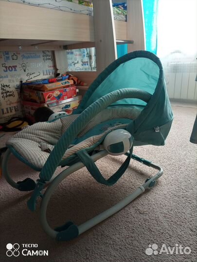 Шезлонг детский