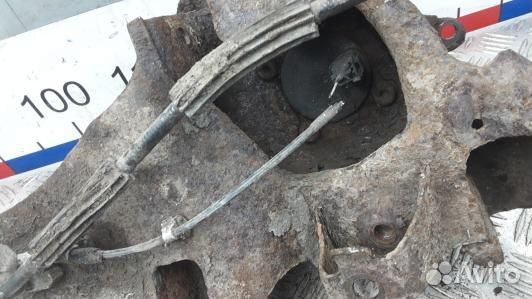 Ступица задняя правая mazda 3 1 (EDN16NY01)