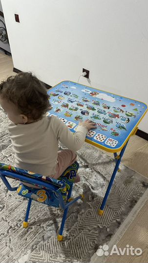 Детский стол и стульчик