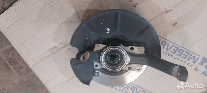 Поворотный кулак, ступица chevrolet Niva