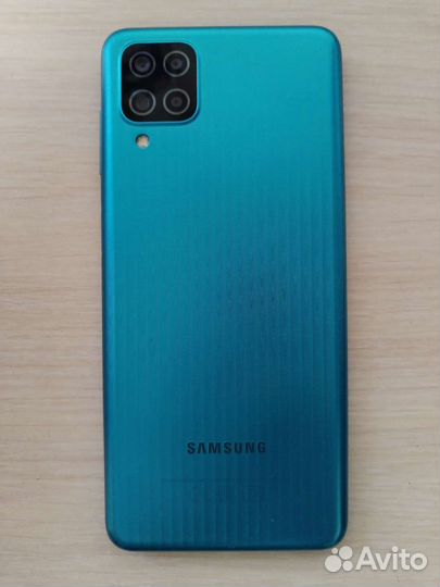 Телефон samsung galaxy M12