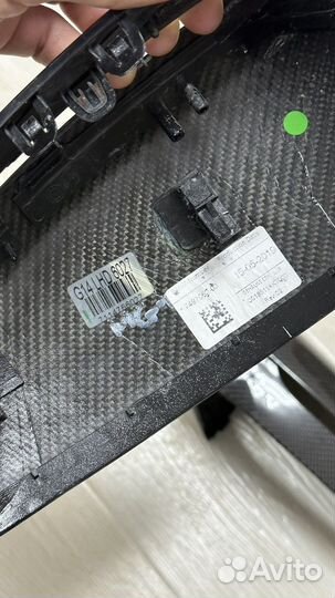 Накладки зеркал (ушки) carbon BMW 8