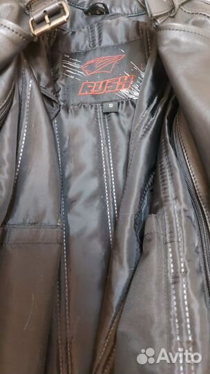 Куртка мотоциклетная кожаная женская