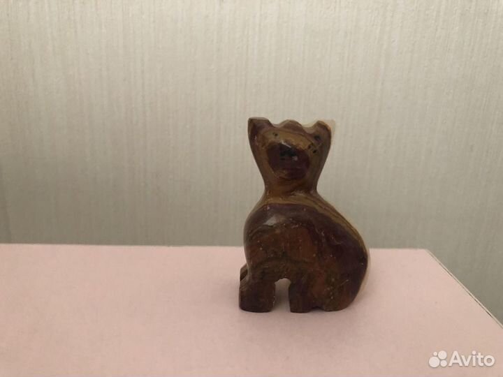 Фигурка кота из оникса