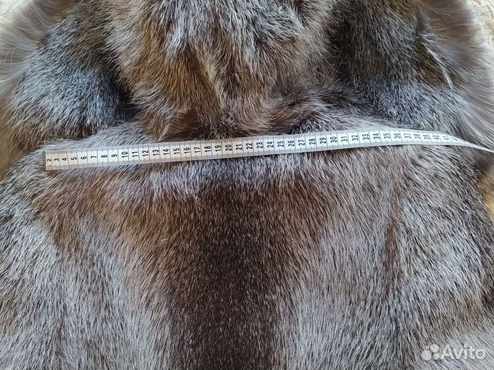 Нутриевая шуба перец с солью, чернобурка капюшон