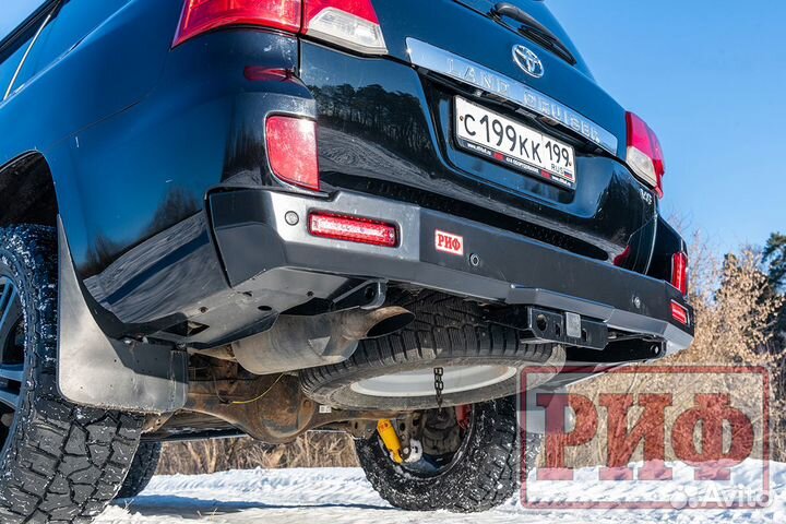 Силовой бампер задний Toyota LC 200, RIF200-22150