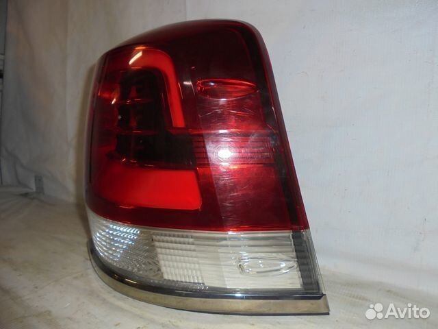 Фонарь правый Toyota Land Cruiser 200 рестайлинг