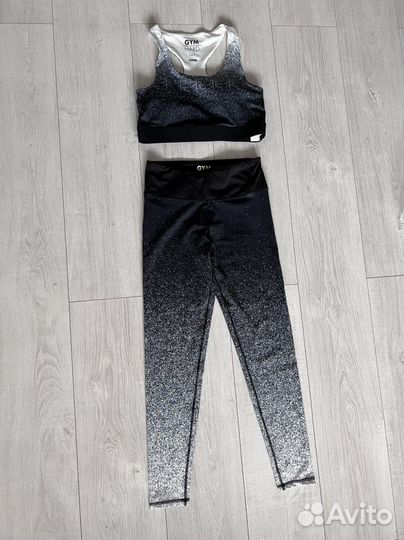 Новый костюм для фитнеса, 42-44 размер